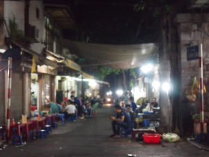 【画像】アジアの夜の路地